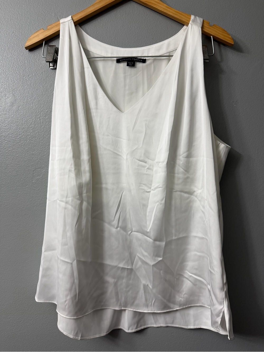 Boston Proper White V-Neck Sleeveless Layered Shell 16